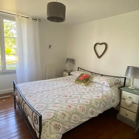 Rue Du Chateau Dom wakacyjny Ruffec (Charente)