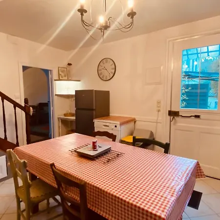 Rue Du Chateau Dom wakacyjny *