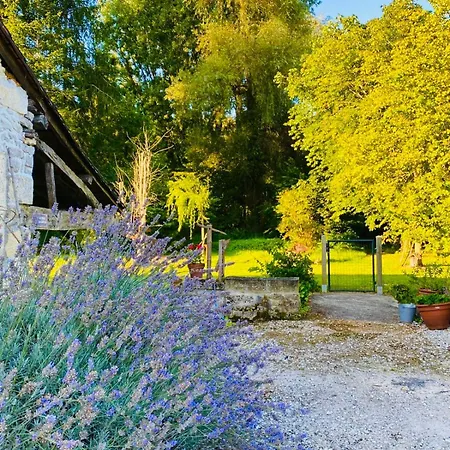 Rue Du Chateau Dom wakacyjny Ruffec (Charente)